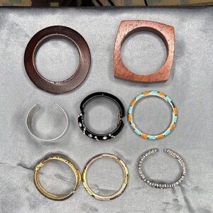 Elegant Mixed Color Bracelet Set